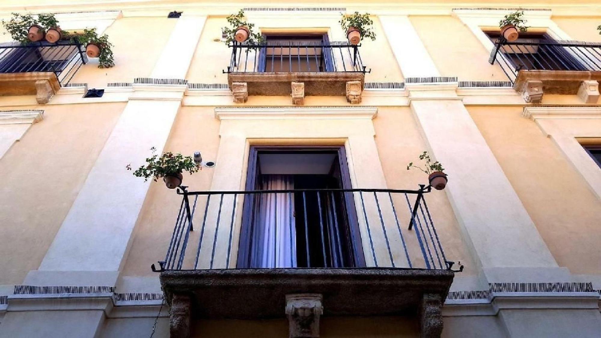 Palazzo Zimatore Residenza D'Epoca Pizzo  Buitenkant foto